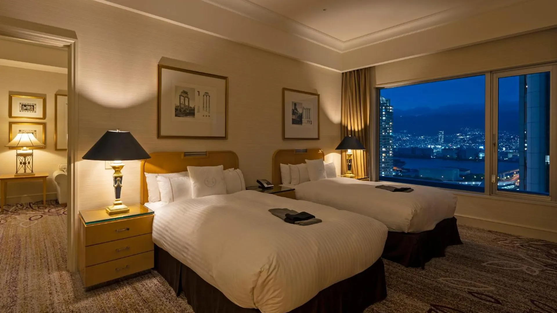 Kobe Bay Sheraton Hotel & Towers 4*,  Japan